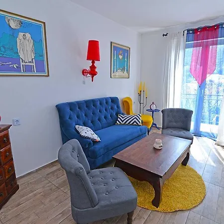 Apartment Nautilus